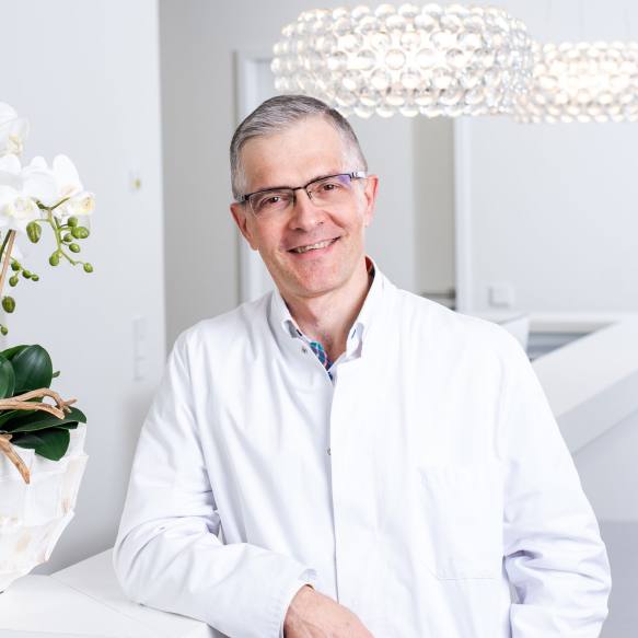 Dr. Roman Lisovets - Facharzt für Plastische und Ästhetische Chirurgie