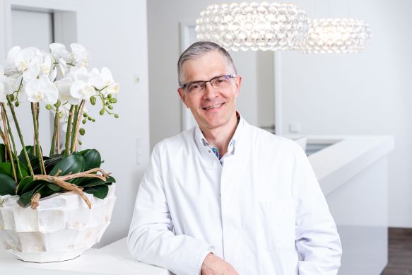 Dr. Roman Lisovets - Facharzt für Plastische und Ästhetische Chirurgie