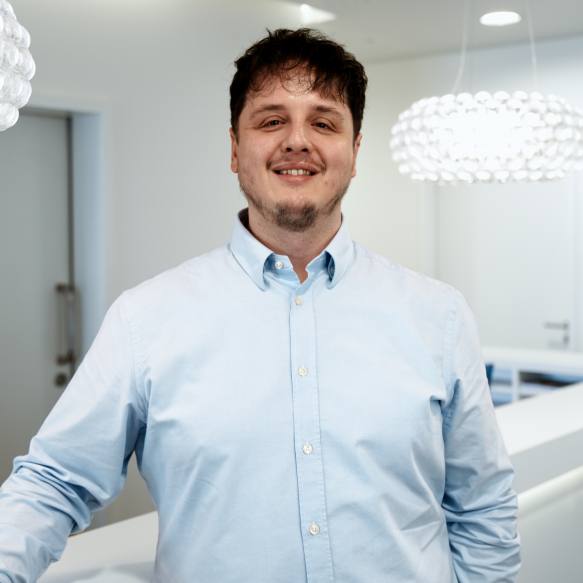 Dr. Nusret Fetai von der KÖ-Aesthetic in Düsseldorf